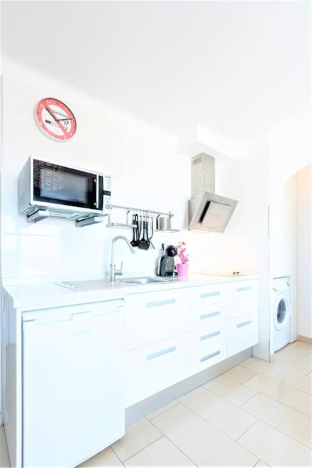 Silv13-Beach, Clima, Wifi, Nice Views Emporda Apartment Empuriabrava Bagian luar foto
